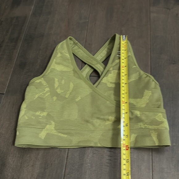 Gymshark padded bra - Picture 11 of 16